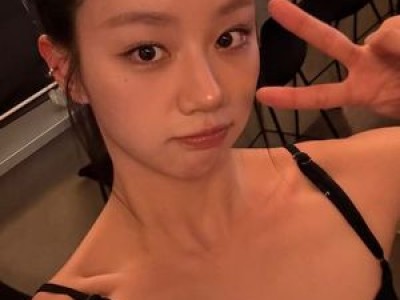 혜리 미모 뽐내는 사진 올려 팬들 환호